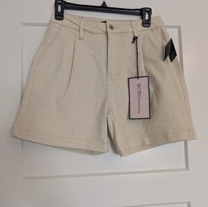 BCBGeneration Cream Tailored Bermuda Shorts Pleated Design
